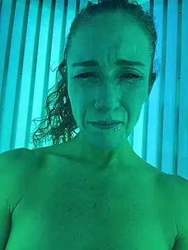 Snapshot of PetitemarieeThaReal chatting on 10.30.25 PetitemarieeThaReal online show from 10.30.25