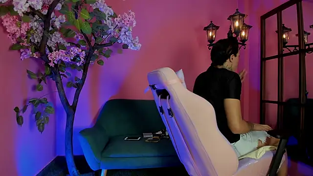 ArohomLester online show from 02.24.26