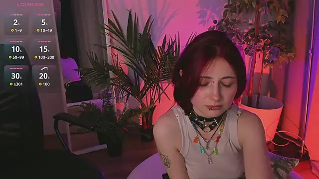  L o r r y  online show from 10.22.25