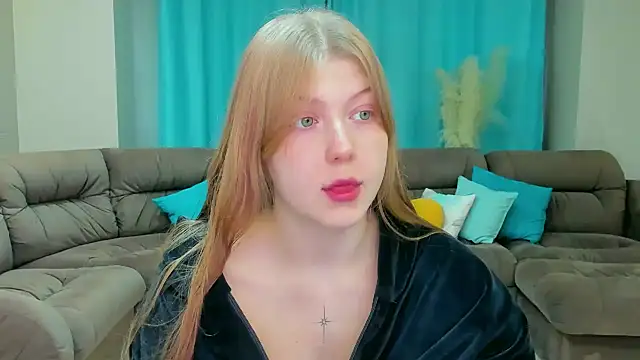 Stella Light online show from 11.10.25