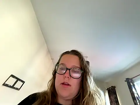 Scarletcum22 online show from 11.02.25