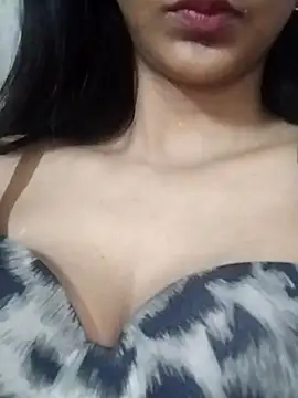 Snapshot of Aaliya_BigBoobs_1 chatting on 01.06.26 Aaliya BigBoobs 1 online show from 01.06.26