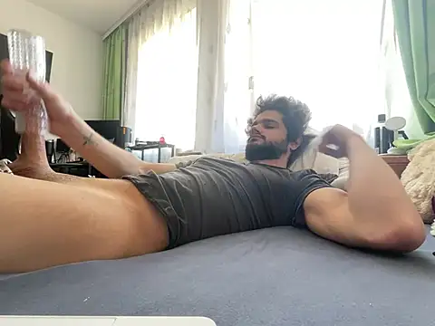 Snapshot of youngboyformommy24 chatting on 03.07.26 youngboyformommy24 online show from 03.07.26