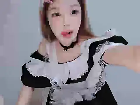 Snapshot of Abiutmm chatting on 10.24.25 Abiutmm online show from 10.24.25