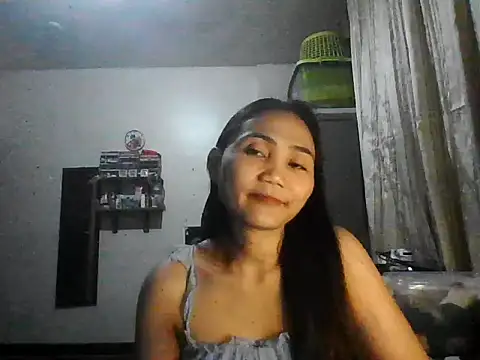 Snapshot of Sexytummy26 chatting on 11.14.25 Sexytummy26 online show from 11.14.25