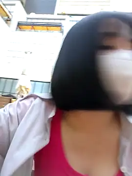 Snapshot of Mina-02 chatting on 02.28.26 Mina-02 online show from 02.28.26