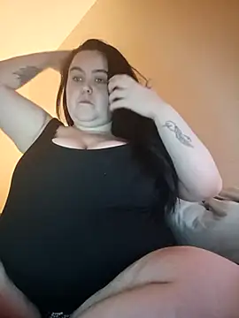 Snapshot of Maya_29x chatting on 01.18.26 Maya 29x online show from 01.18.26