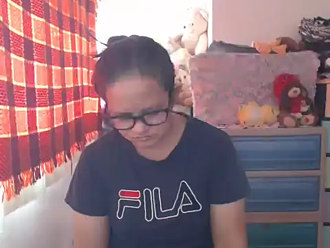 Kinkybela2025 online show from 02.17.26