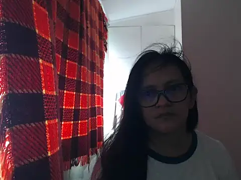 Kinkybela2025 online show from 06.15.26