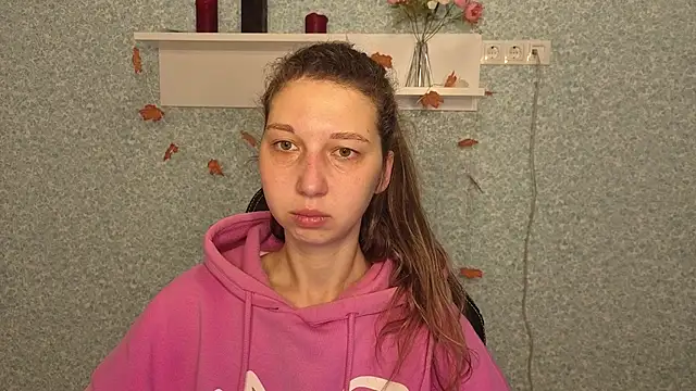 CuteEllii online show from 11.24.25