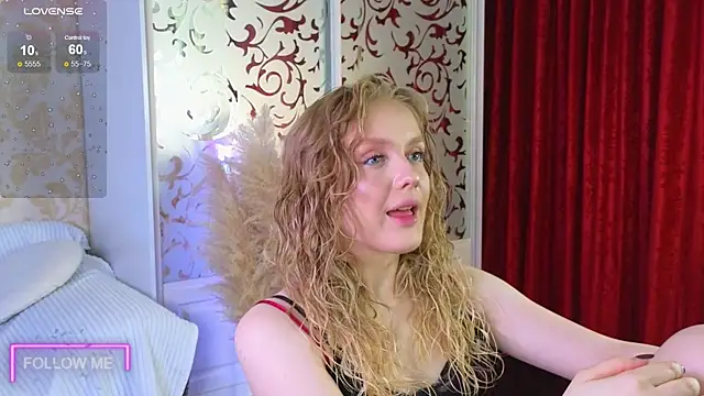 Slay Blonde online show from 10.29.25