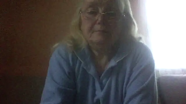 AmyLove353 online show from 04.30.26