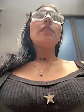 Violeet-Smith online show from 05.06.26
