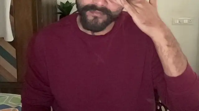 MakeMeAwareAah online show from 12.23.25