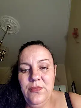 Snapshot of karina_katy chatting on 10.20.25 karina katy online show from 10.20.25