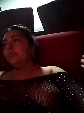 Luchyfeet online show from 06.07.26