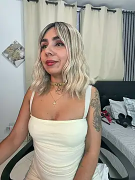 Emilyvalk  online show from 07.24.26