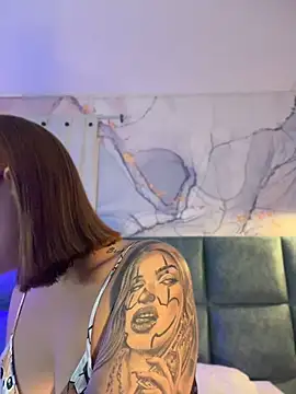 Snapshot of Beella1_ chatting on 06.03.26 Beella1 online show from 06.03.26