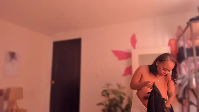 YariRose online show from 03.26.26