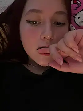 Snapshot of Lua_Fairy chatting on 02.13.26 Lua Fairy online show from 02.13.26