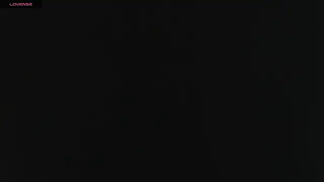 Snapshot of amber_kholin chatting on 11.26.25 amber kholin online show from 11.26.25