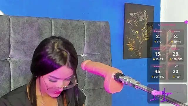 Snapshot of zhepy_hot chatting on 11.10.25 zhepy hot online show from 11.10.25