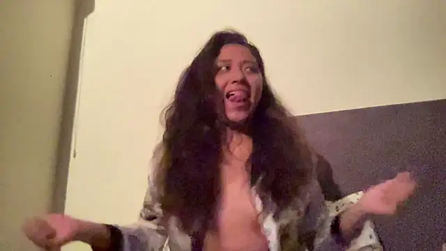 Kmiii21 online show from 11.12.25