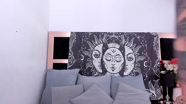mirandaduboiss online show from 04.30.26