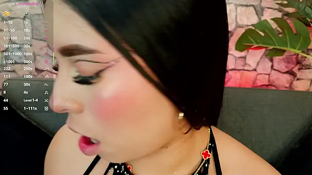 mia roux1 online show from 11.09.25