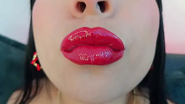 mia roux1 online show from 04.22.26