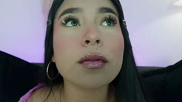 mia roux1 online show from 05.23.26