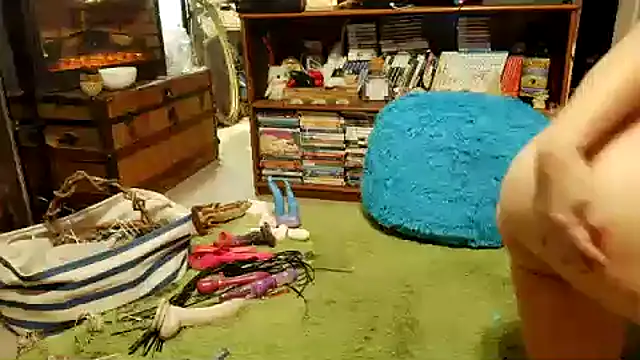 MorgannaVamp online show from 04.21.26