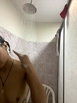 Snapshot of Chuchii05 chatting on 12.01.25 Chuchii05 online show from 12.01.25