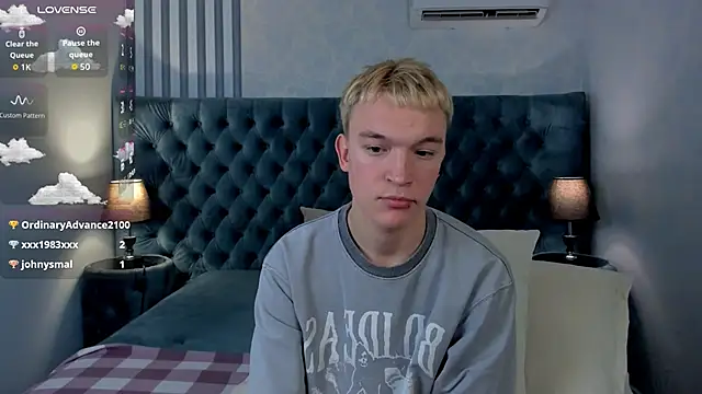 Derek Banville online show from 01.11.26