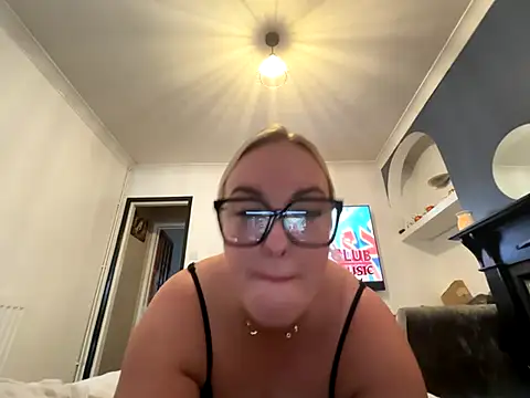 Jenna-LeeXX online show from 11.06.25