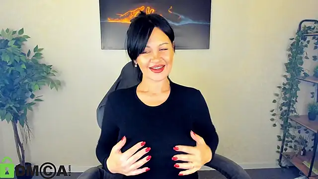 Sara Devills online show from 05.06.26