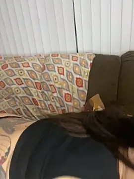 Snapshot of playxrated chatting on 12.21.25 playxrated online show from 12.21.25