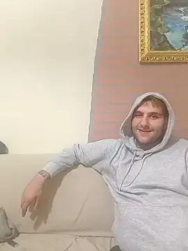 maialinix950 online show from 10.21.25