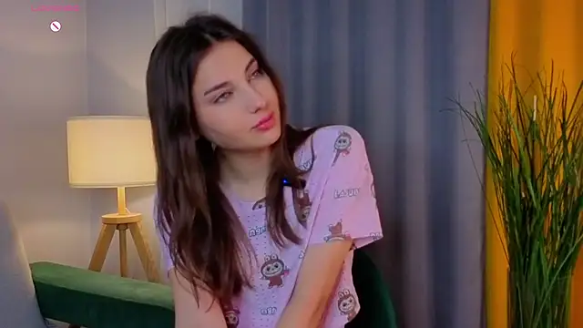 KateCahee online show from 11.24.25