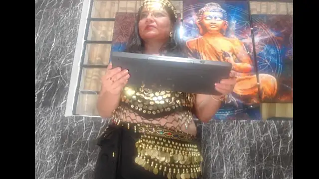 Debora Cienfuegos25 online show from 03.04.26