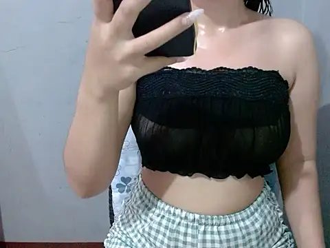 Snapshot of Skinny_Jean18xxx chatting on 05.07.26 Skinny Jean18xxx online show from 05.07.26