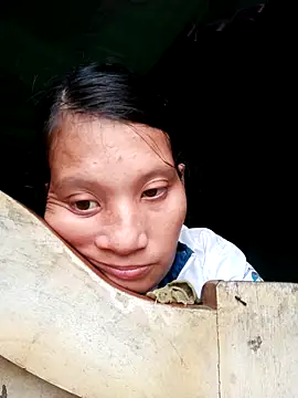 Snapshot of Lily_Queen18 chatting on 10.24.25 Lily Queen18 online show from 10.24.25