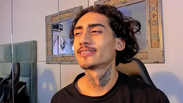 Mr Strike online show from 10.31.25