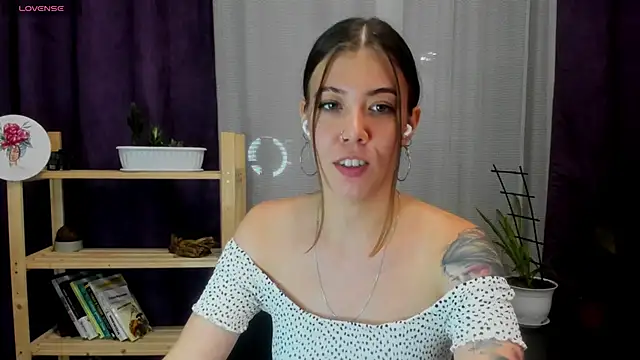 twinkle rosie online show from 11.29.25