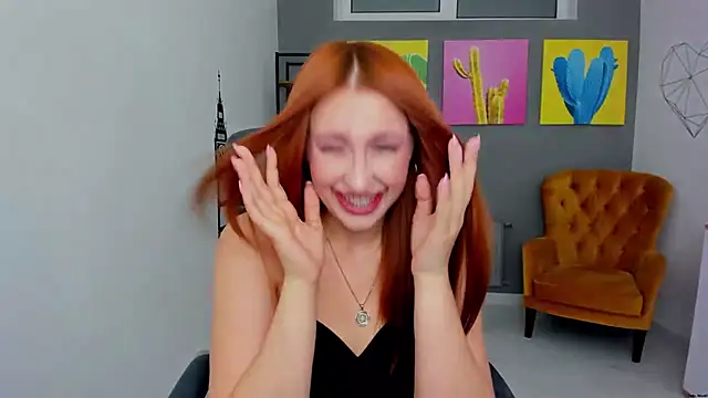 Snapshot of ZoeBurton chatting on 07.25.26 ZoeBurton online show from 07.25.26