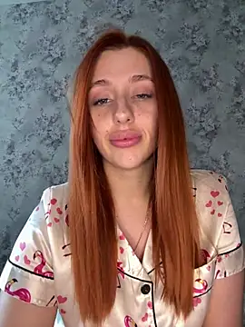 Snapshot of ZoeBurton chatting on 07.30.26 ZoeBurton online show from 07.30.26