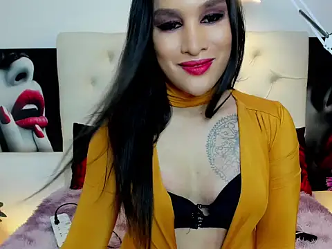 Snapshot of KeraMitenaa chatting on 12.03.25 KeraMitenaa online show from 12.03.25