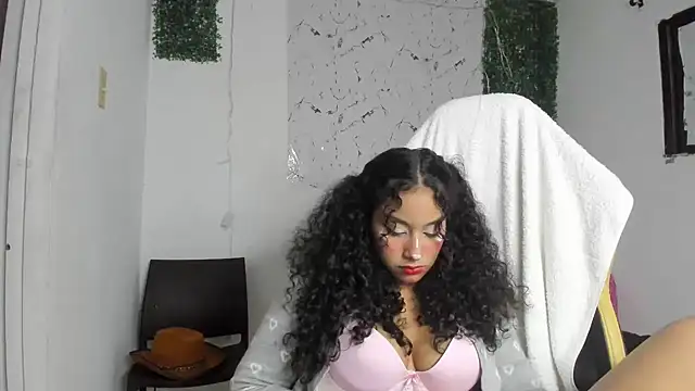 emily stars1 online show from 02.03.26