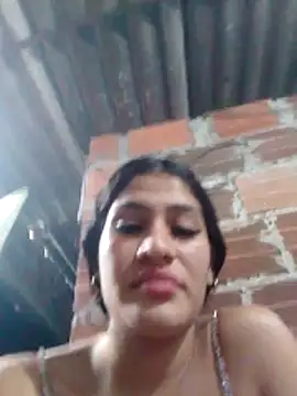 Snapshot of dirty-hot-girl-xxx chatting on 01.15.26 dirty-hot-girl-xxx online show from 01.15.26