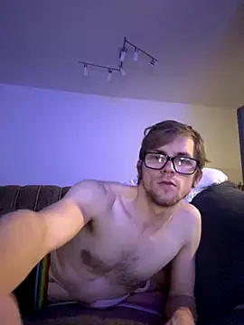 StephPra94 online show from 10.24.25